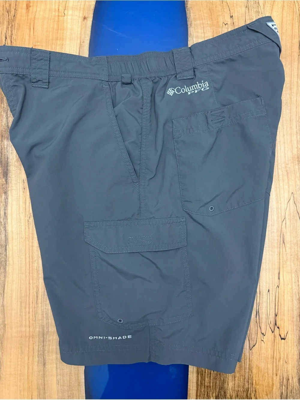 Columbia PFG Men’s 34 Omni-Shade Fishing Cargo Shorts Gray 9” Inseam